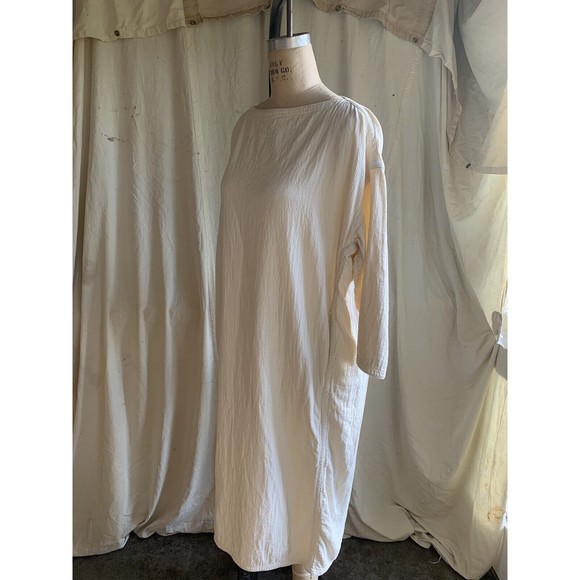 Black Crane Cream Textured Cotton Linen Maxi Dress - Picture 6 of 7